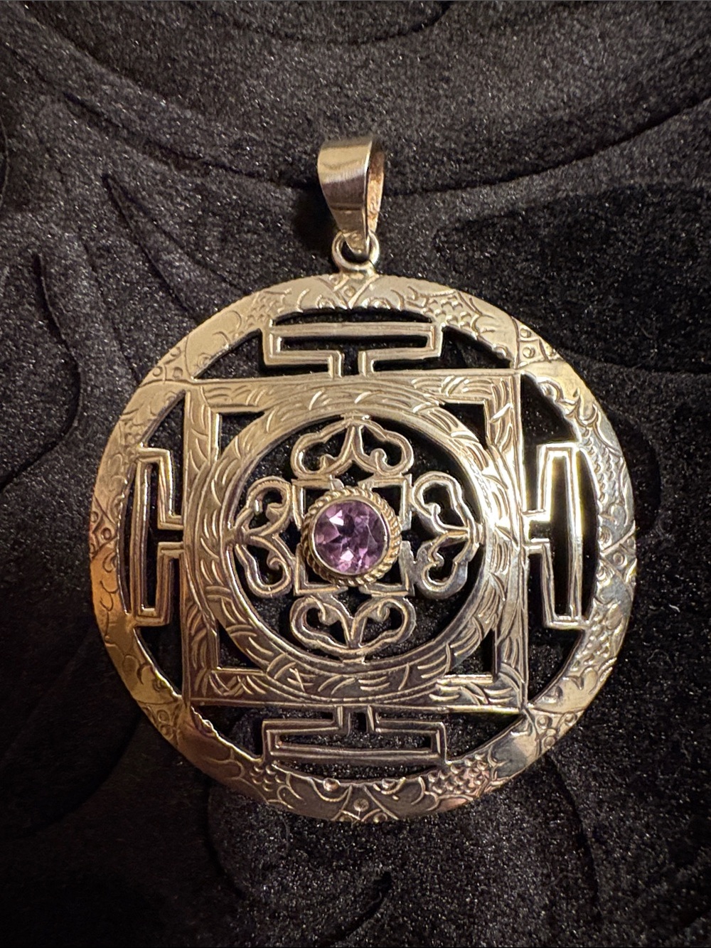 NWOT Beautiful Sterling Silver Filigree Mandala Pendant w/Amethyst Purple Accent